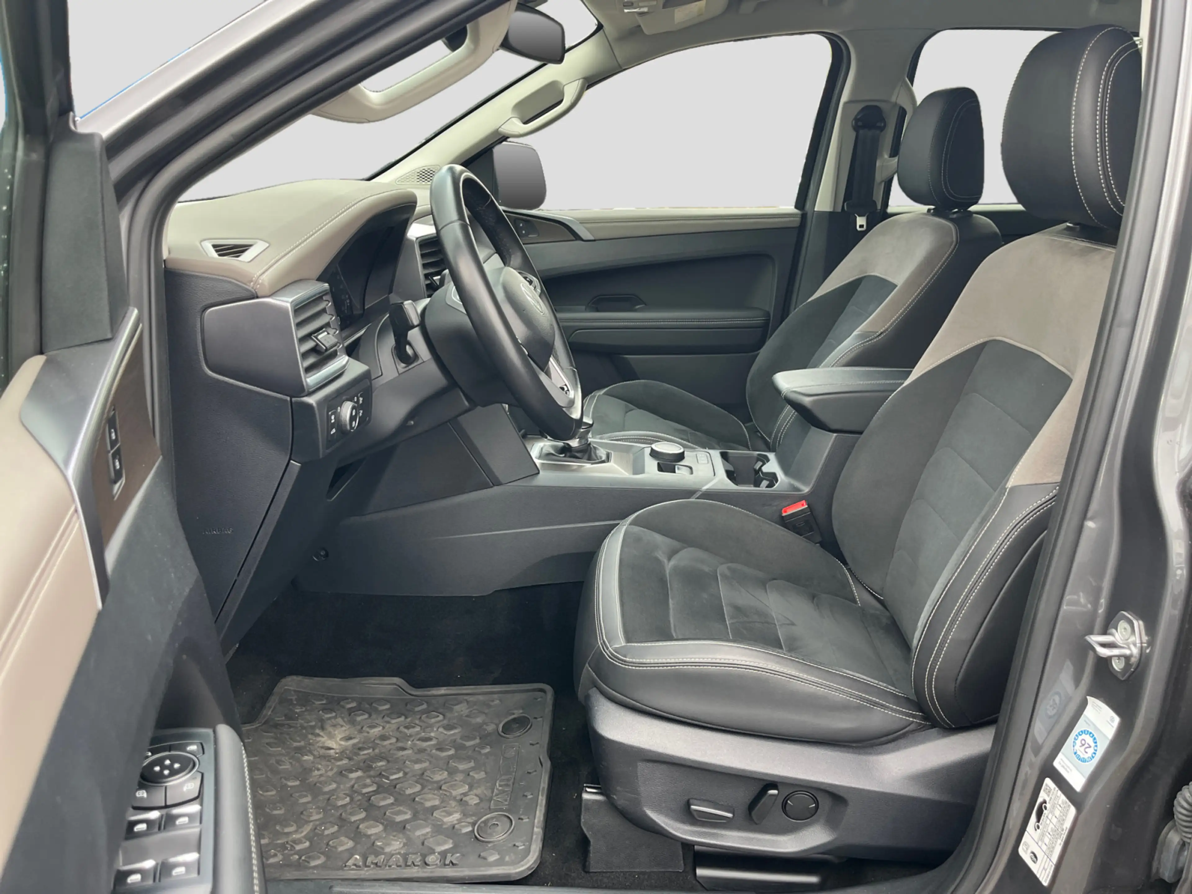 Volkswagen Amarok 3.0TDI Autom Style 4mot AHK CAM LED Navi — photo 10