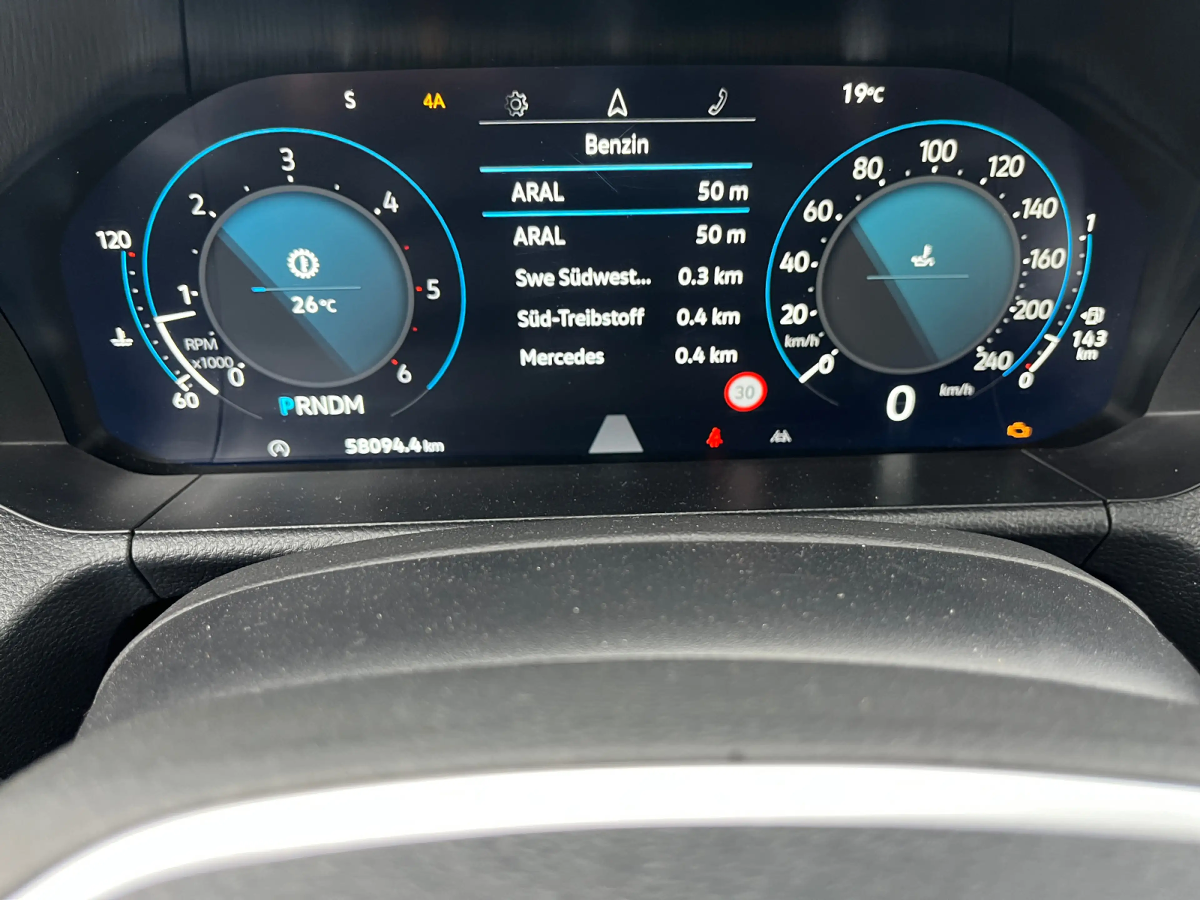 Volkswagen Amarok 3.0TDI Autom Style 4mot AHK CAM LED Navi — photo 9