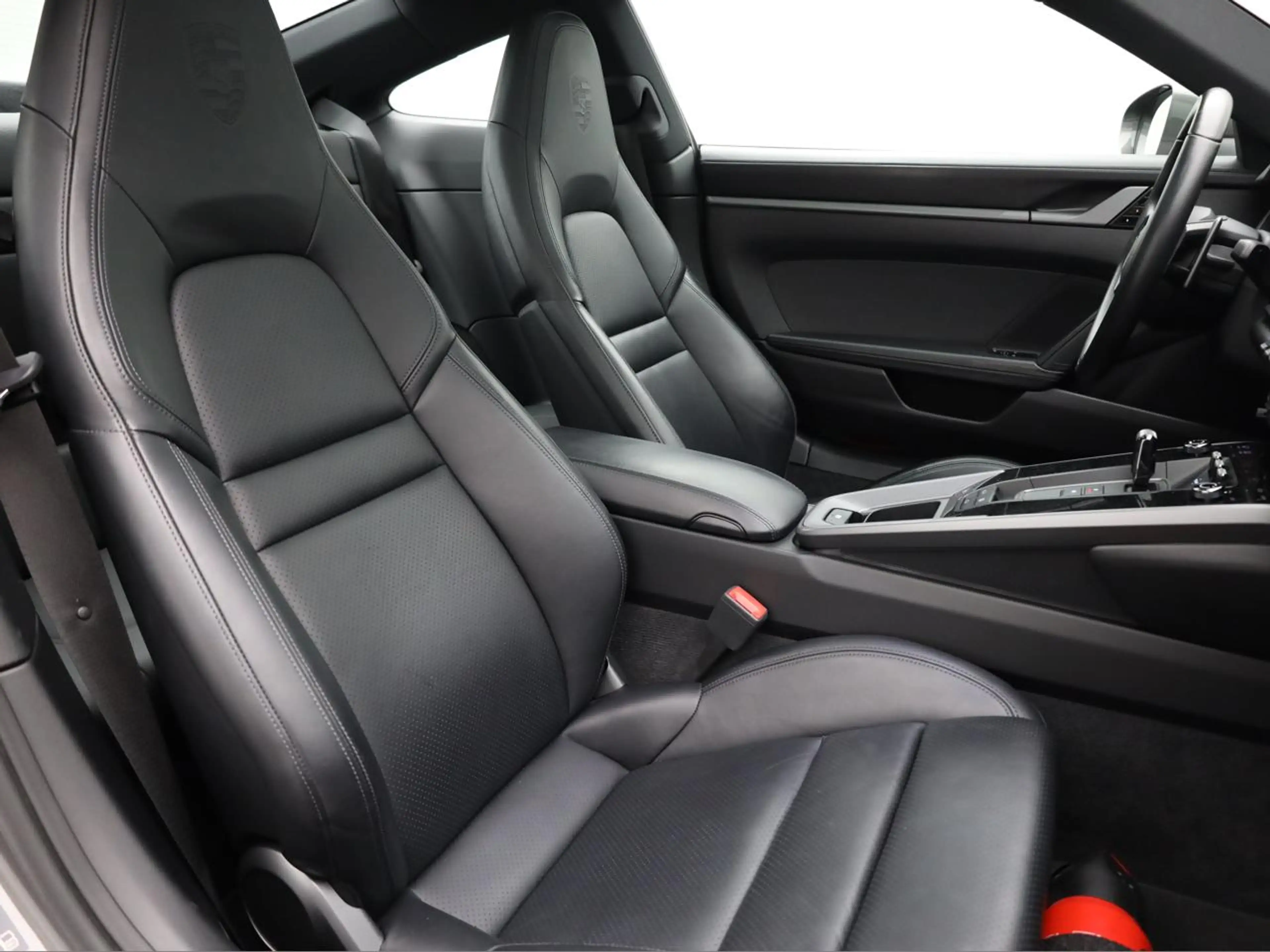 Porsche 911 3.0 Turbo PDK 385 PK 6-cilinderboxermotor — photo 4