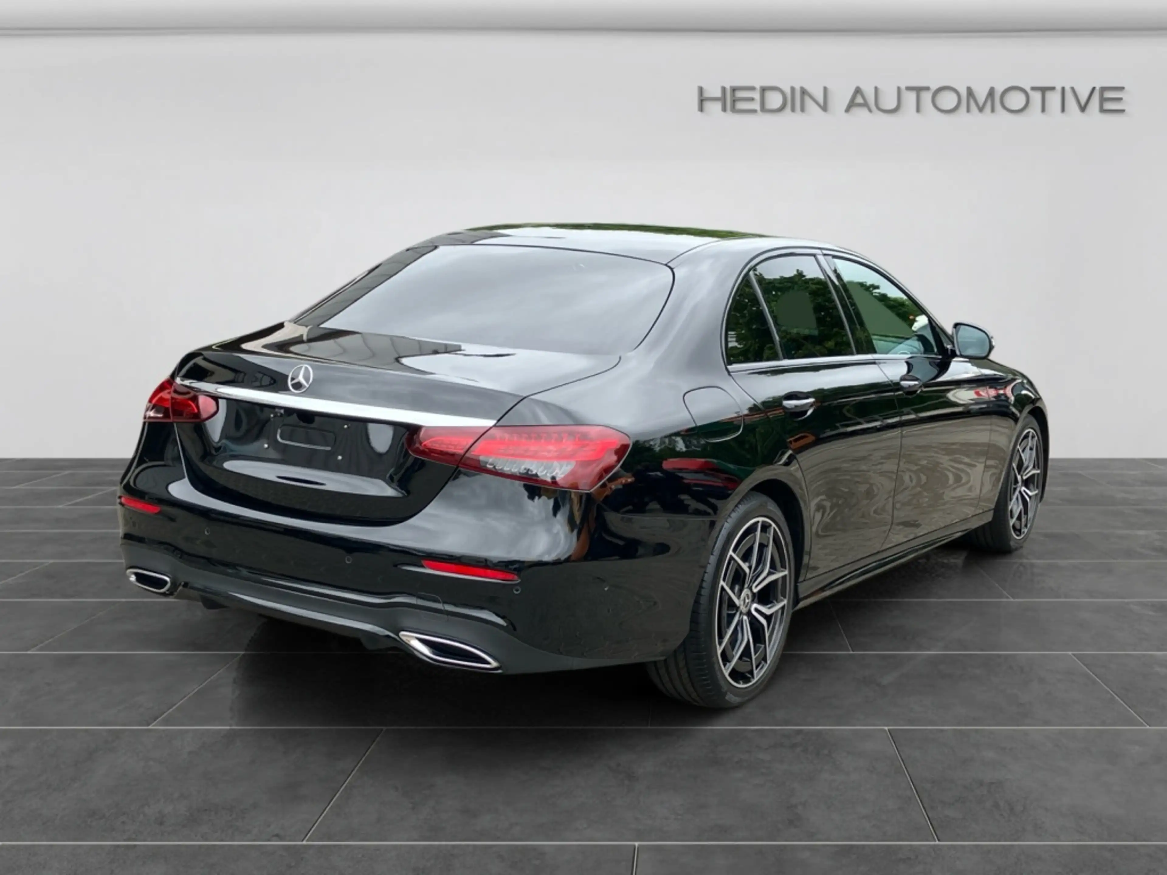 Mercedes-Benz E 400 d 4M AMG|NIGHT|PANO|LEDER|KAM|TW|SPIEGEL-P — photo 6