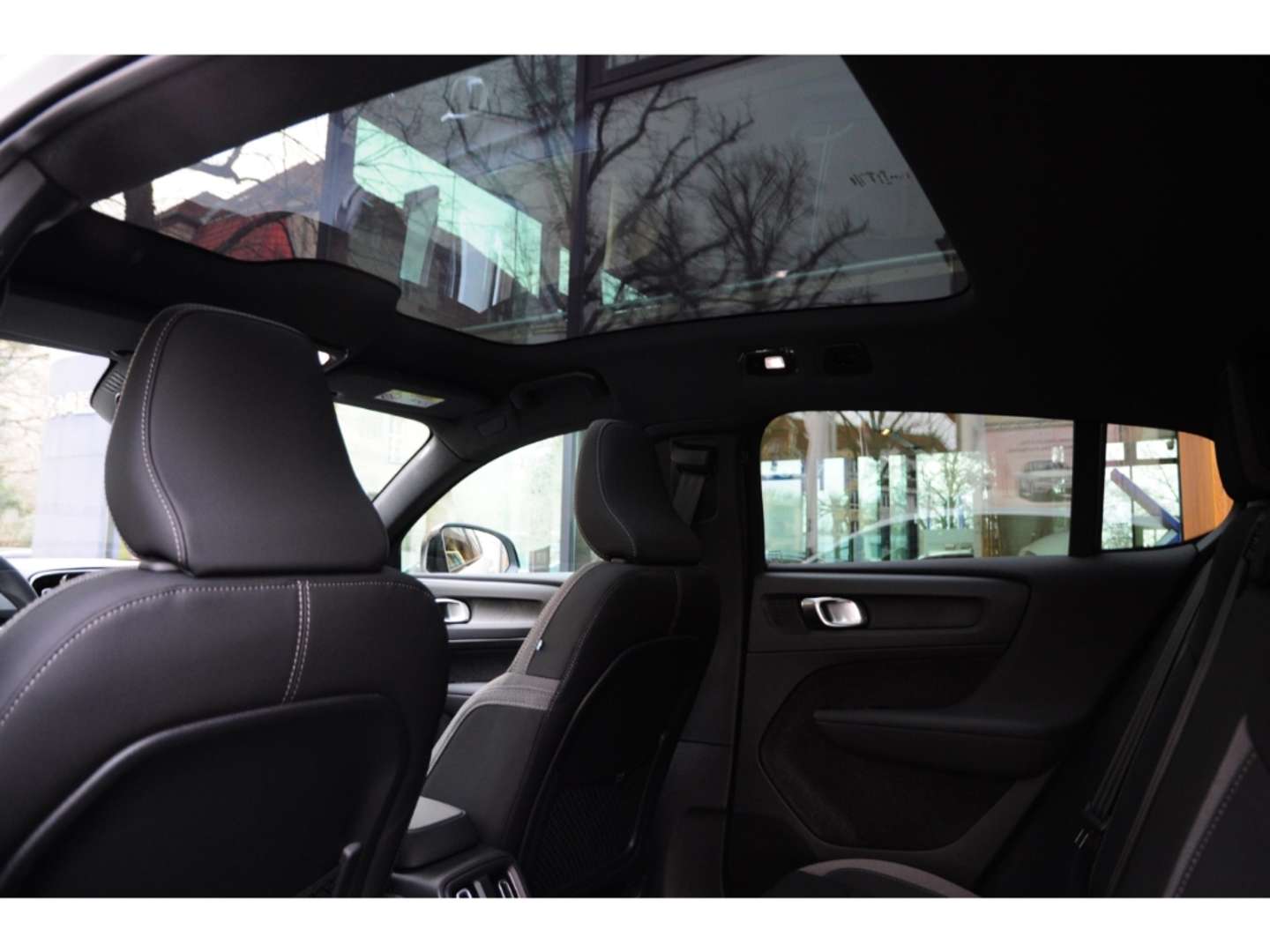 Volvo C40 Single Motor Extended Range Ultimate - 2023 - Joinsteer - #9