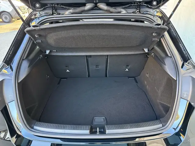 Mercedes-Benz A-Class view 15