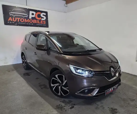 Renault Grand Scenic 1.5 dCi Bose Edition BOÎTE AUTO* HYPER EQUIPE