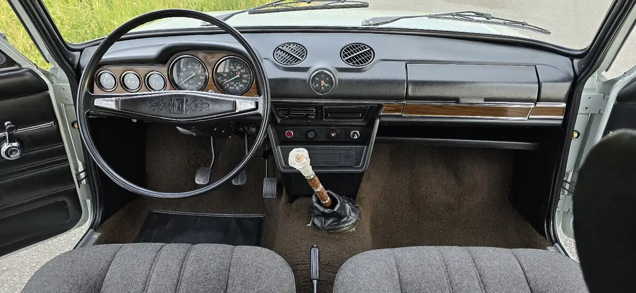 Lada 2106, foto 11