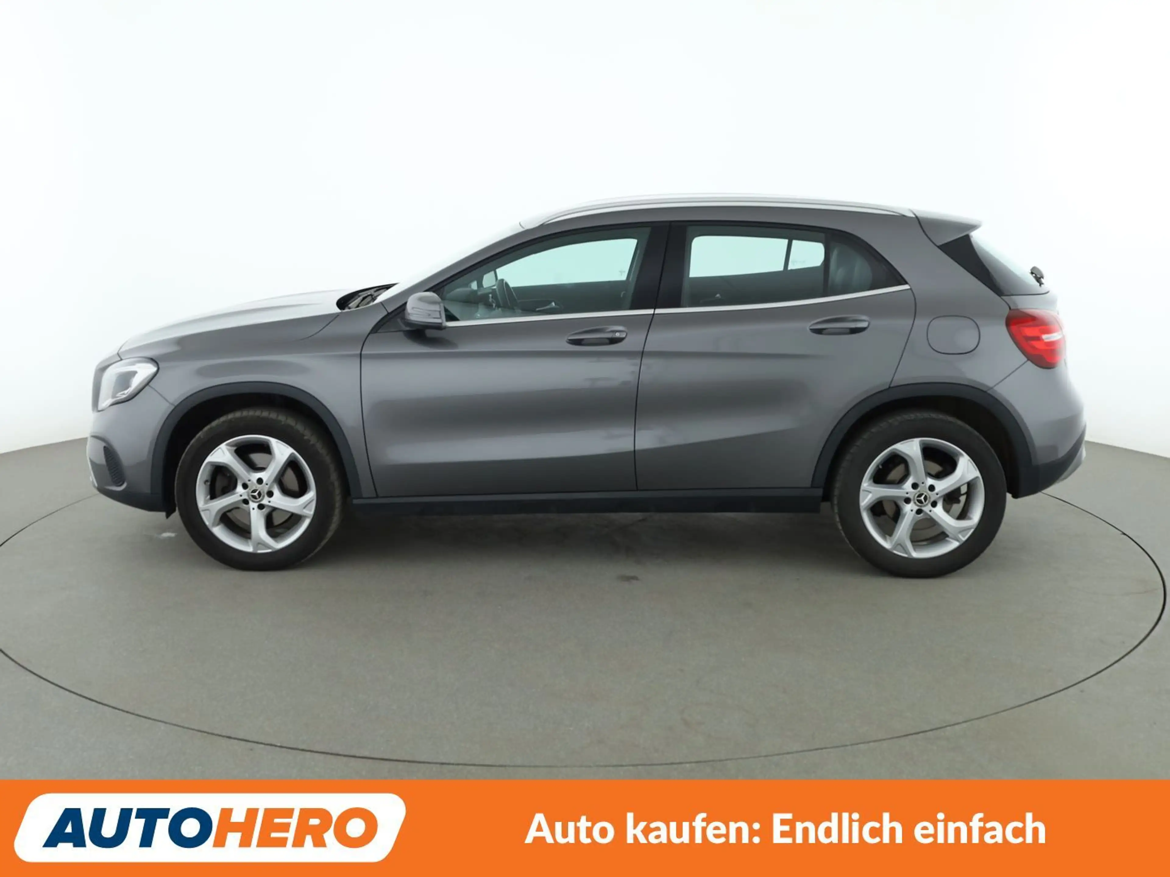 Mercedes-Benz GLA 220 GLA 220 4Matic Urban Aut.*NAVI*TEMPO*LED*CAM* — photo 3