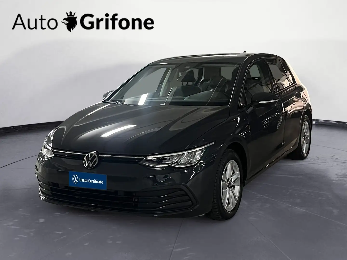 Volkswagen Golf VIII 2020 Benzina 1.5 tgi Life 130cv dsg Schwarz - 1