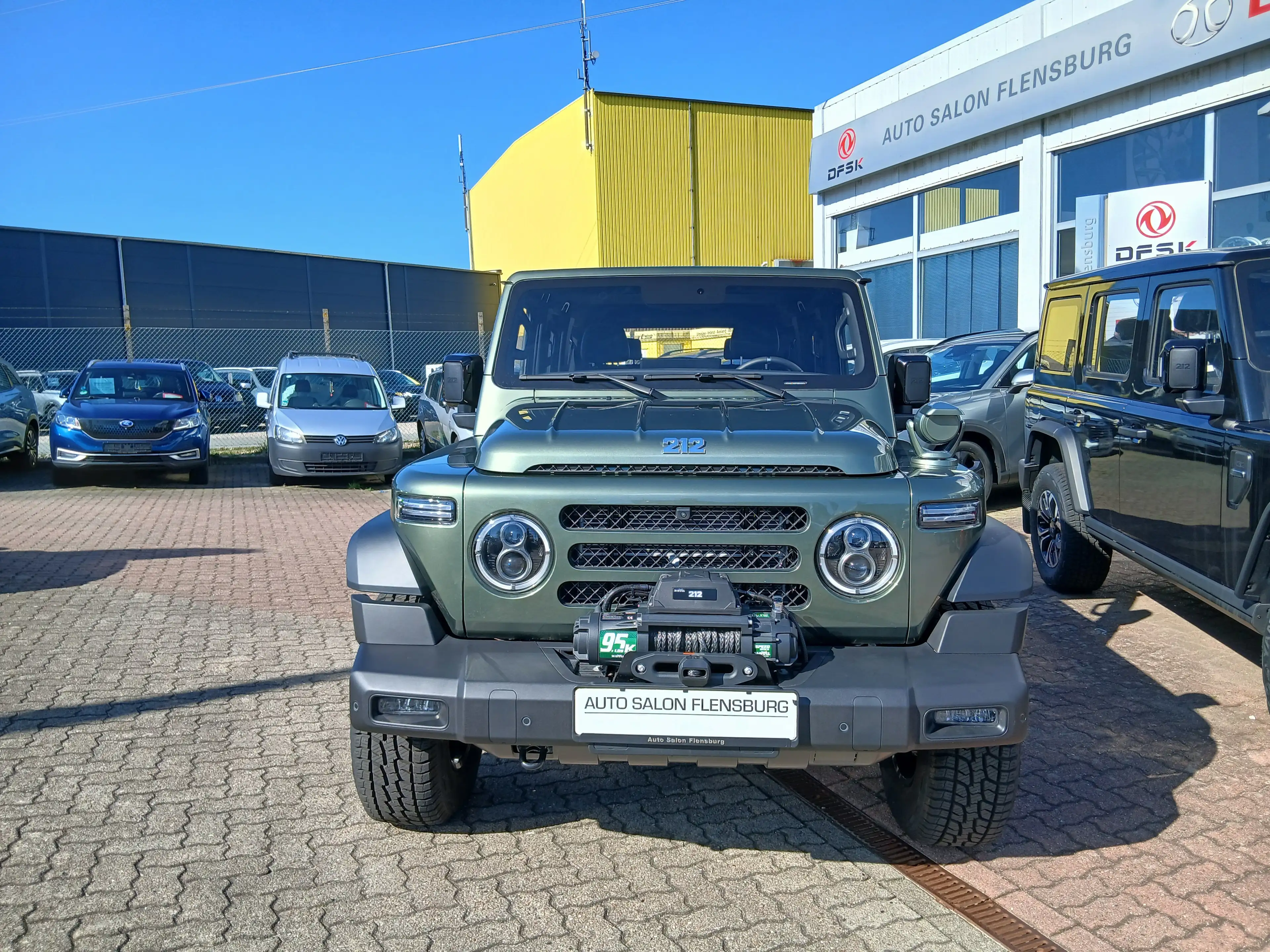 BAW 212 Allrad*Automatik*Seilwinde*Kamera*Leder*2.500 AHK — photo 2