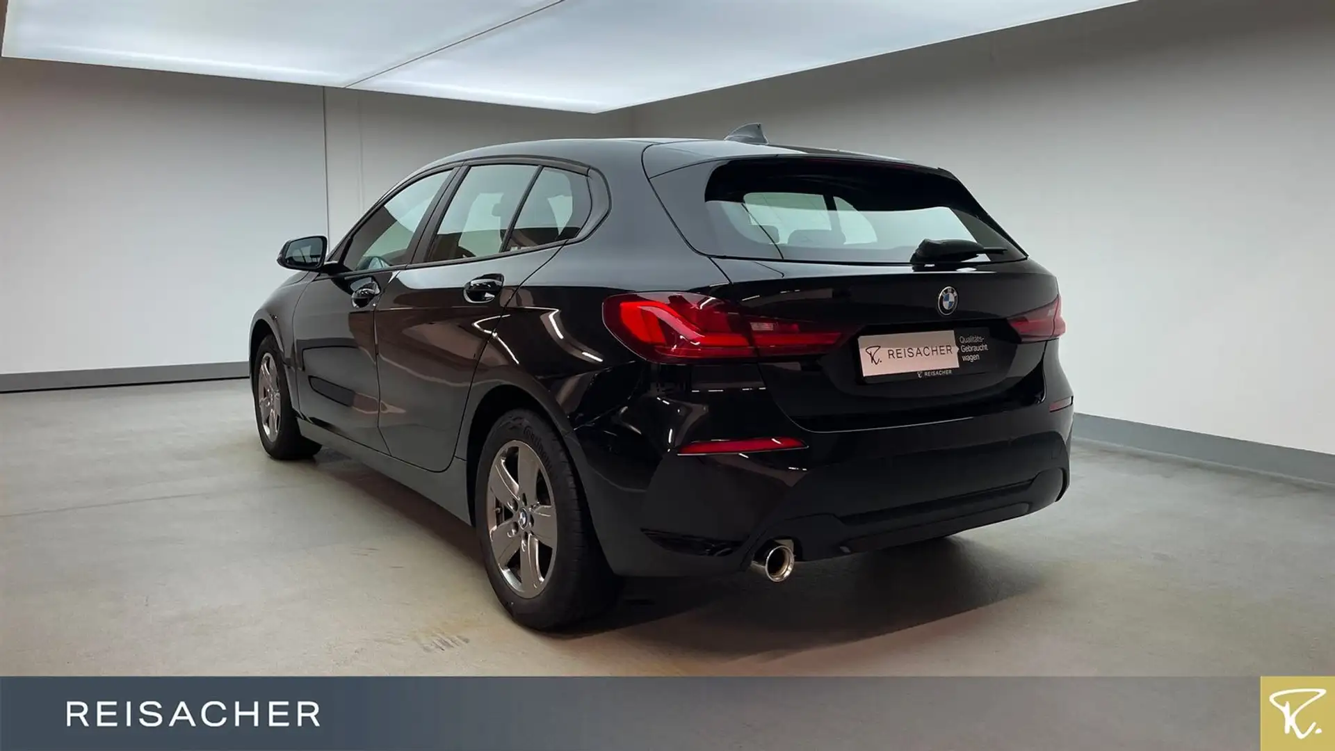 BMW 118 iA Advantage DKG LCProf SH LED Schwarz - 2