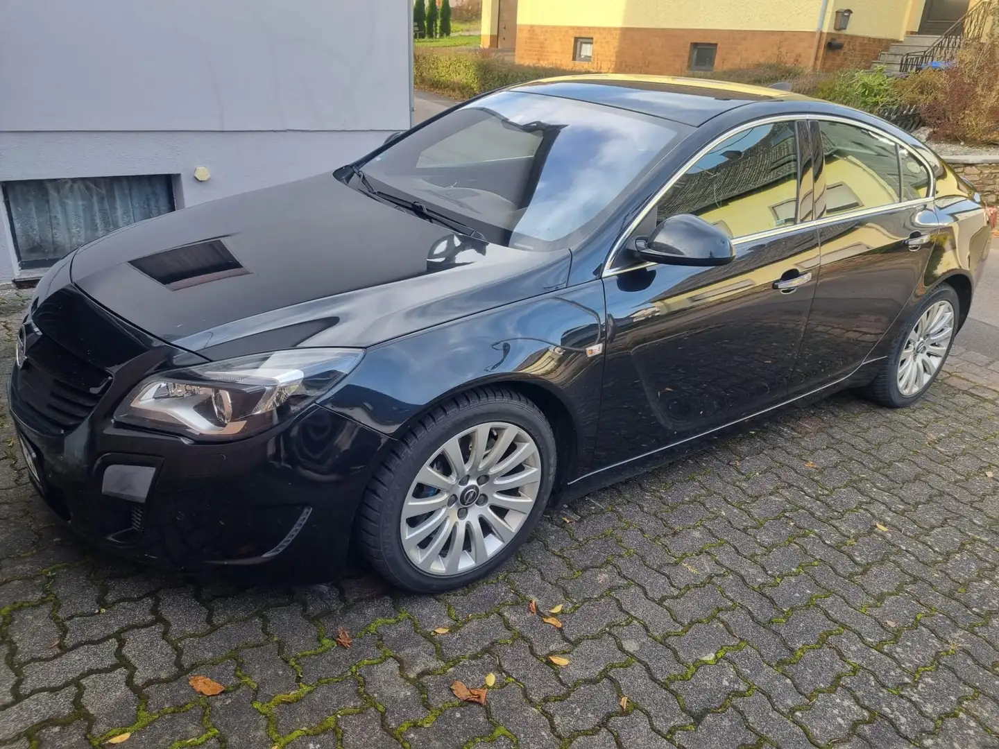 Opel Insignia 2.8 V6 Turbo 4x4 Aut. OPC Schwarz - 2