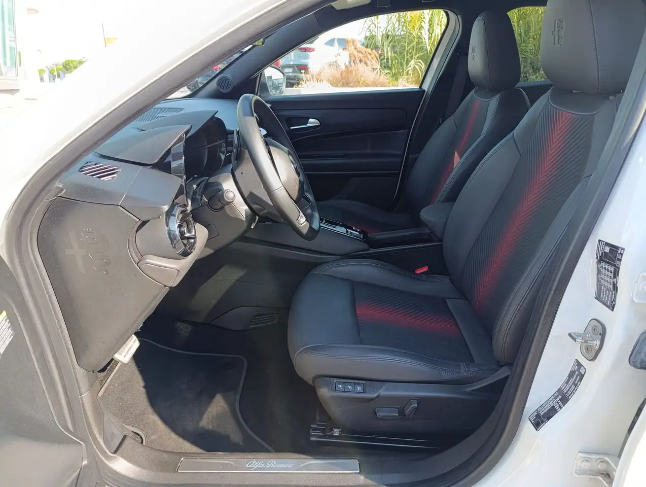 Alfa Romeo Junior 2025