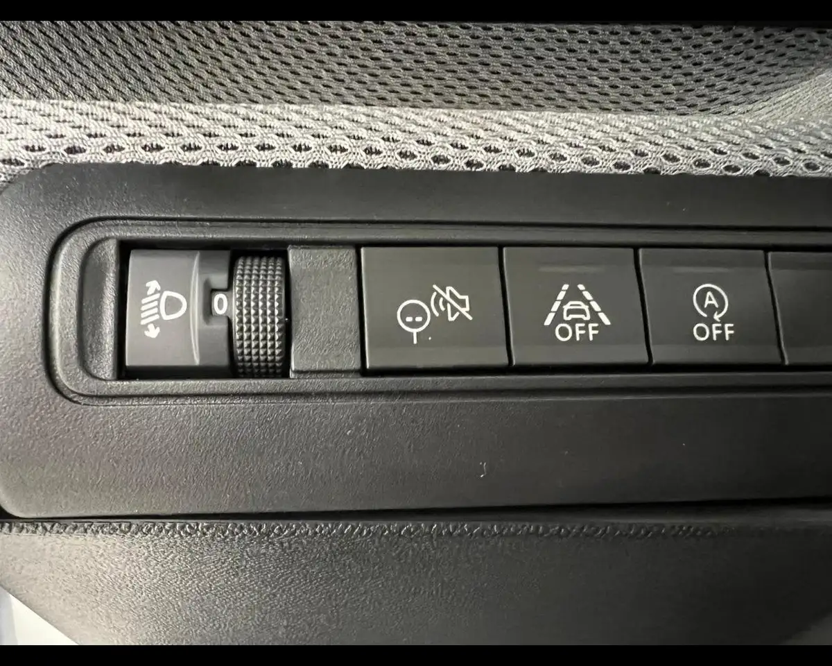 Citroen C3 Turbo 100cv - PLUS 17