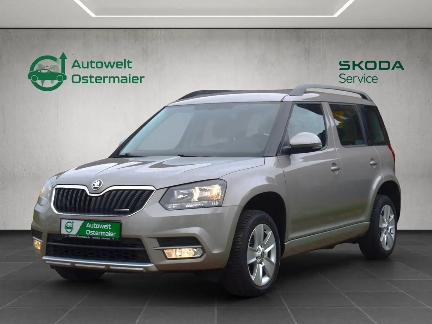Skoda Yeti 1.6 TDI Greenline*AHK*Navi*Climatr.*SHZ* Beige - 1