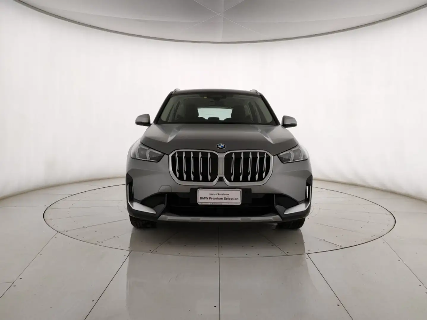 BMW X1 X1 xdrive23d mhev 48V X-Line Edition Signature auto Grau - 2