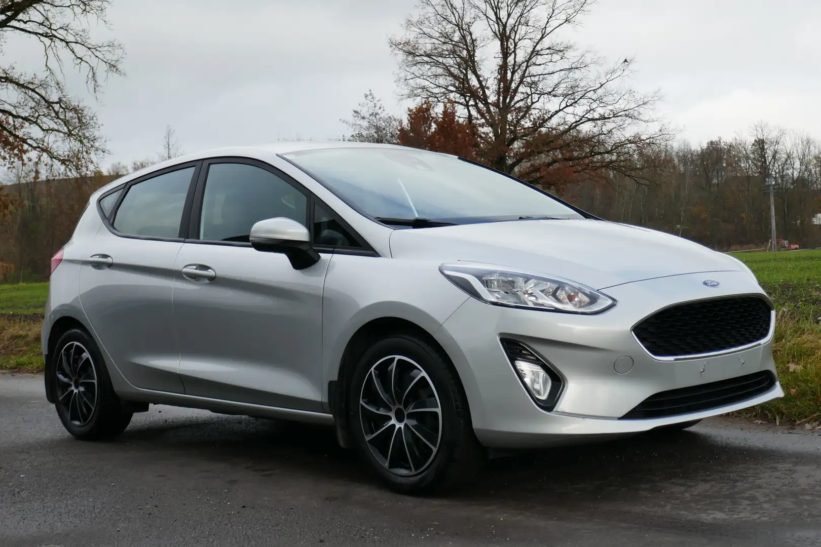 Ford Fiesta Cool&Connect Silber - 1
