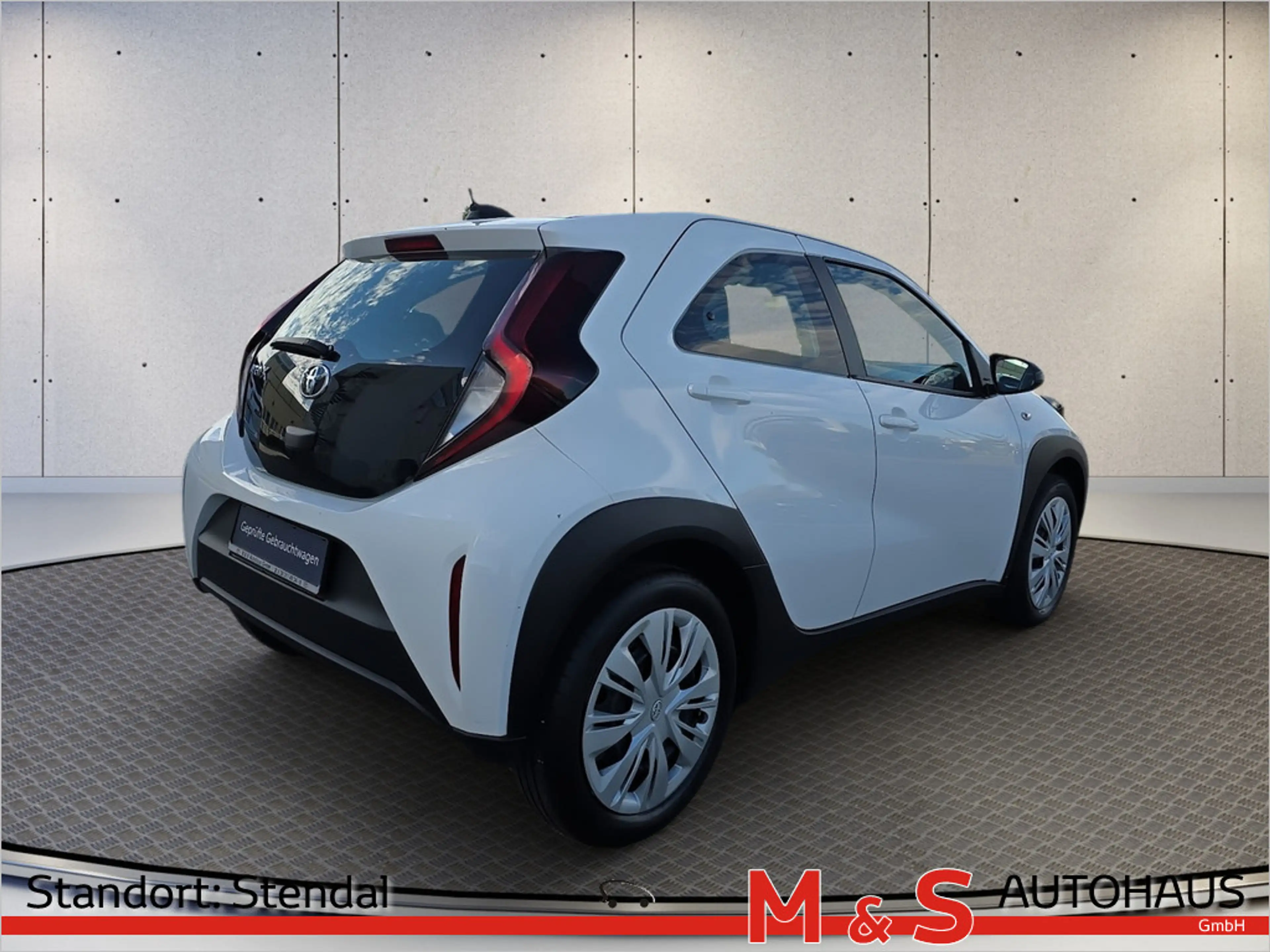 Toyota Aygo X 1.0 Play KLIMA PDC RÜCKFAHRKAMERA ACC — photo 4