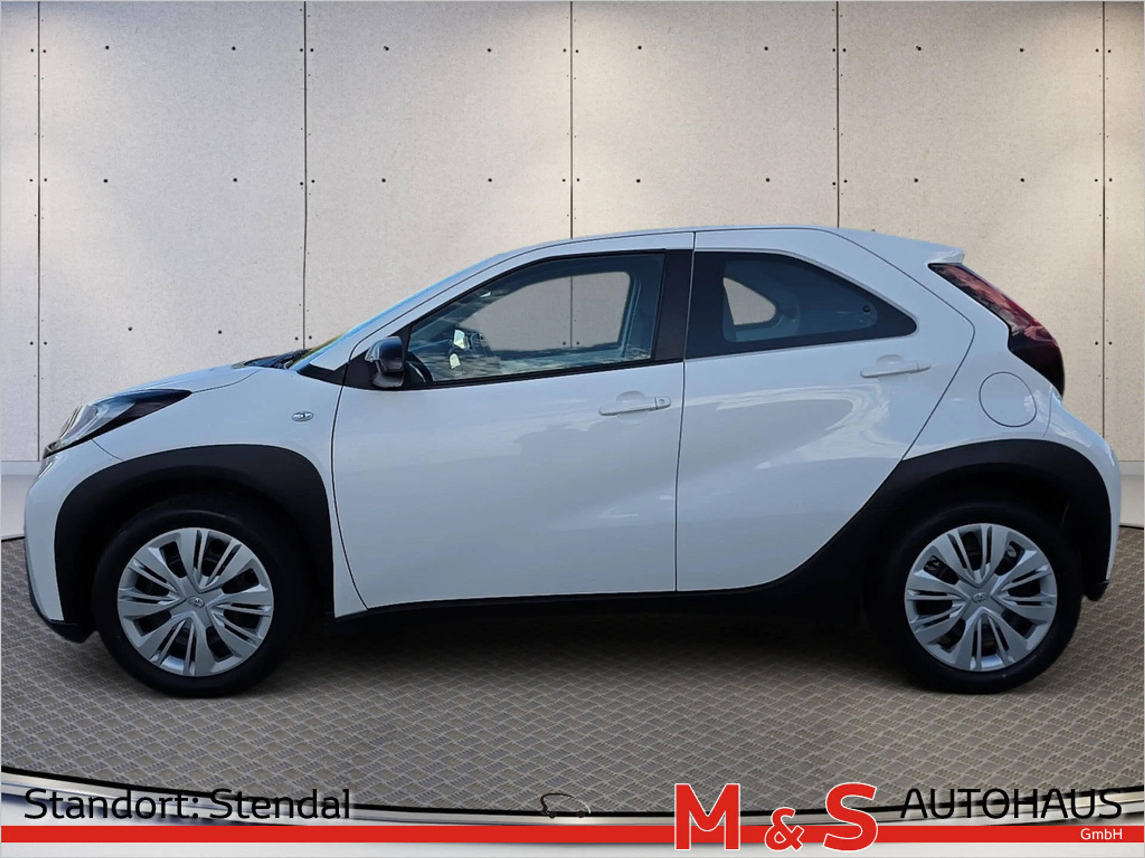 Toyota Aygo X 1.0 Play KLIMA PDC RÜCKFAHRKAMERA ACC — photo 3