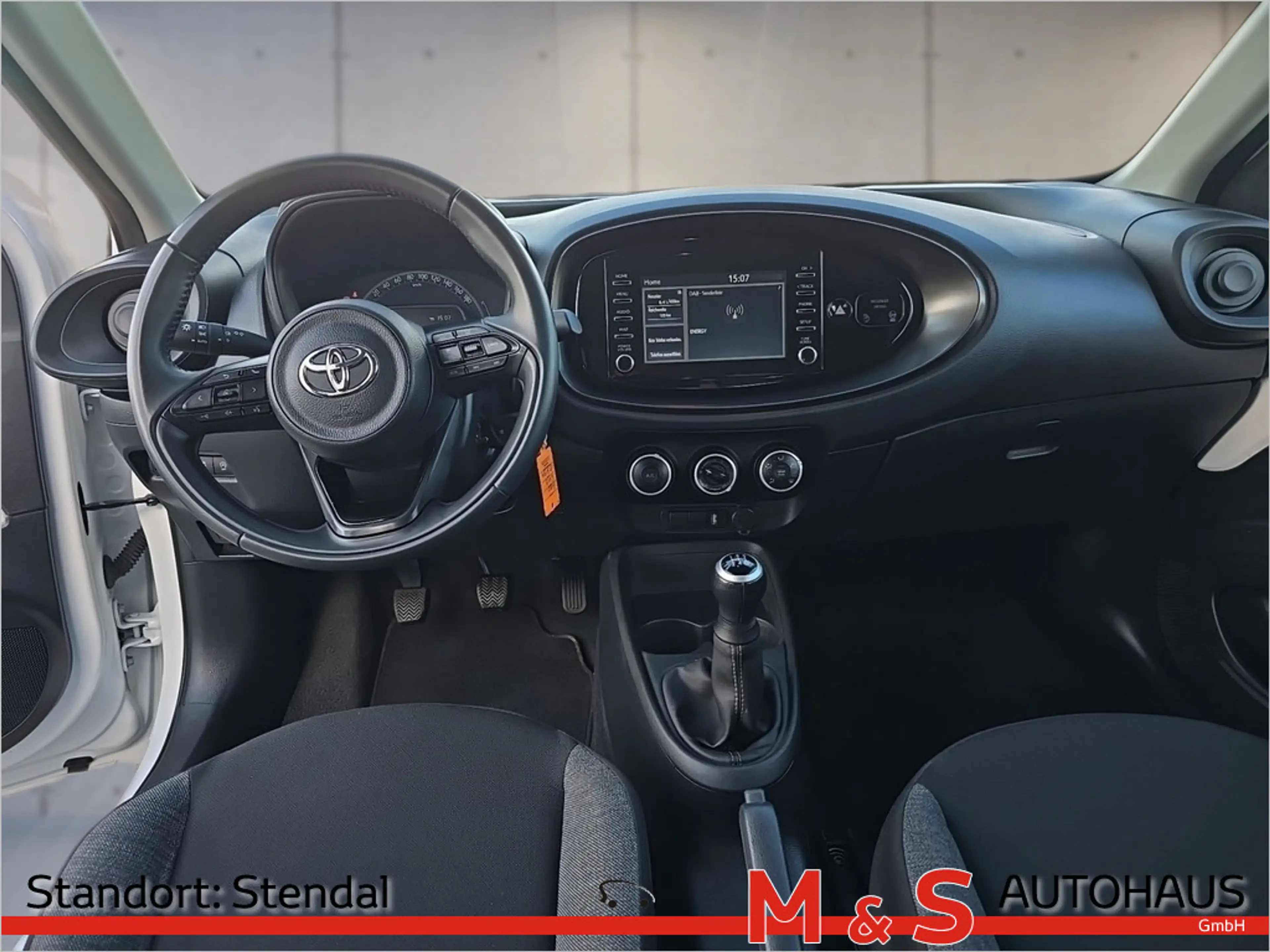 Toyota Aygo X 1.0 Play KLIMA PDC RÜCKFAHRKAMERA ACC — photo 11