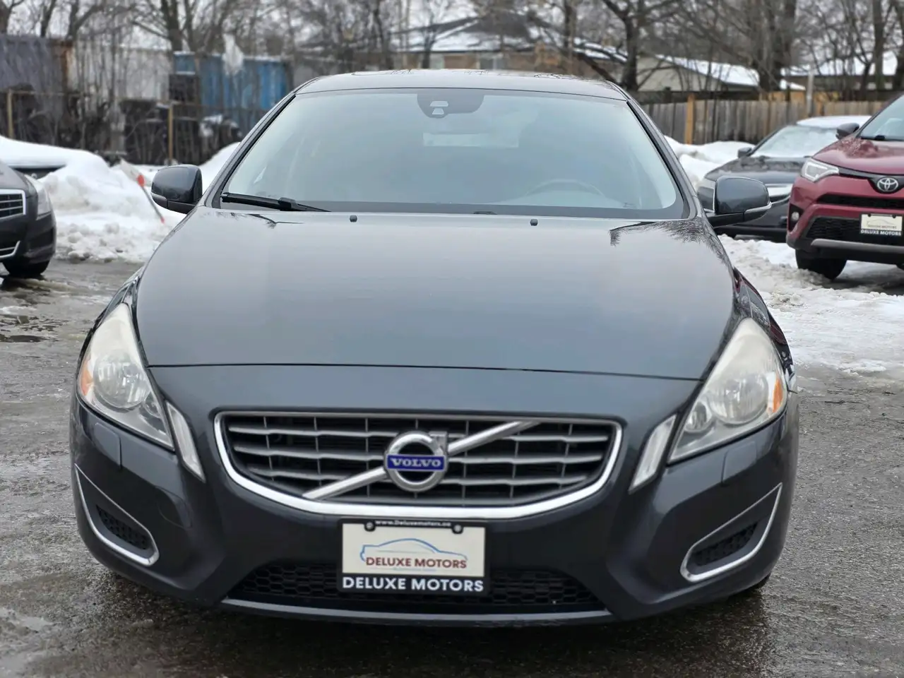 Volvo S60 снимка Volvo S60
