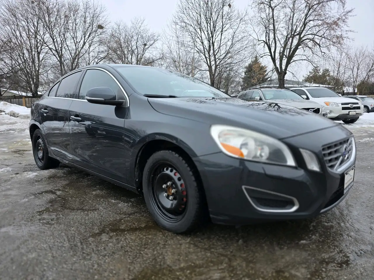 Volvo S60 снимка Volvo S60