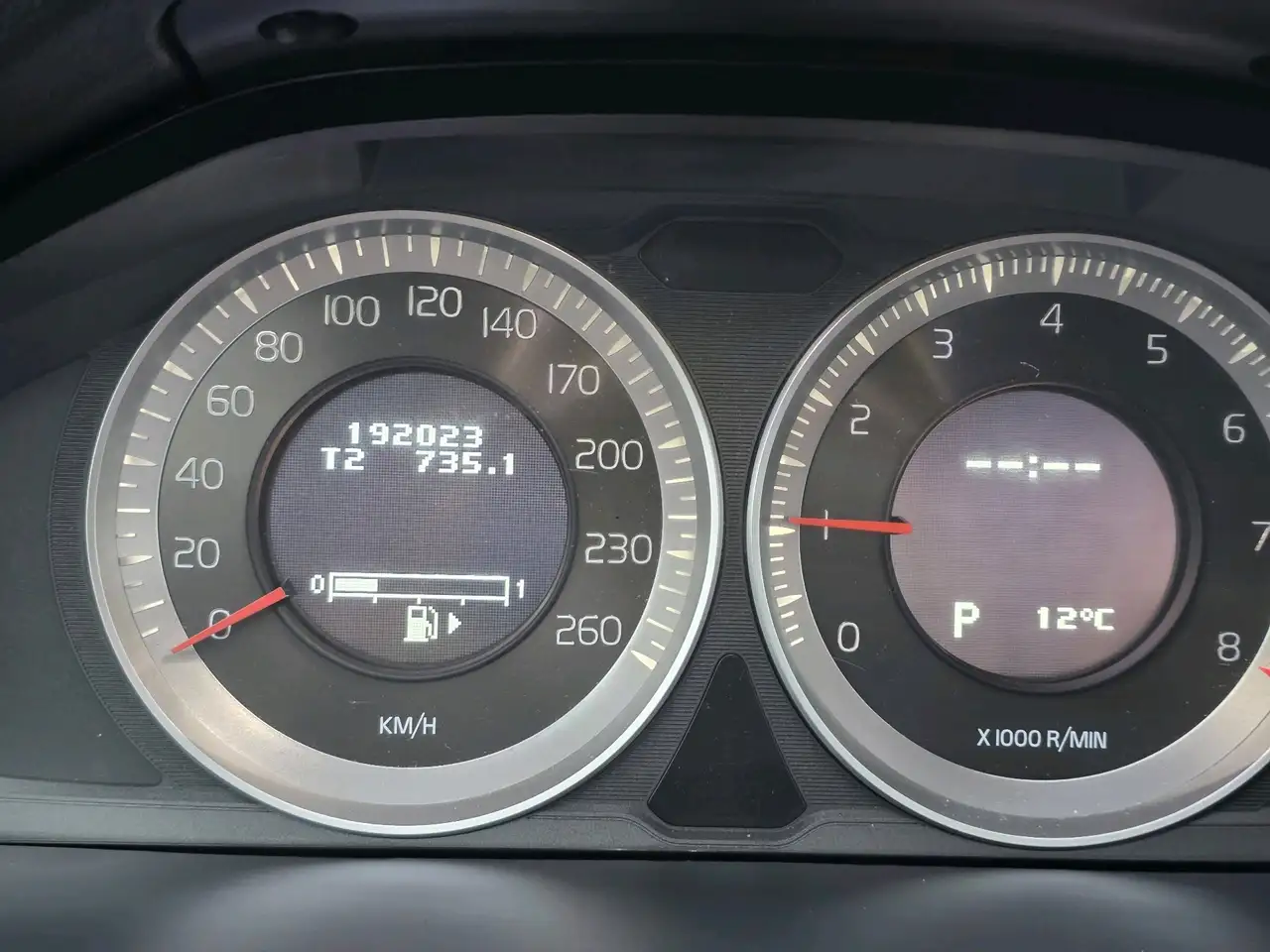 Volvo S60 снимка Volvo S60
