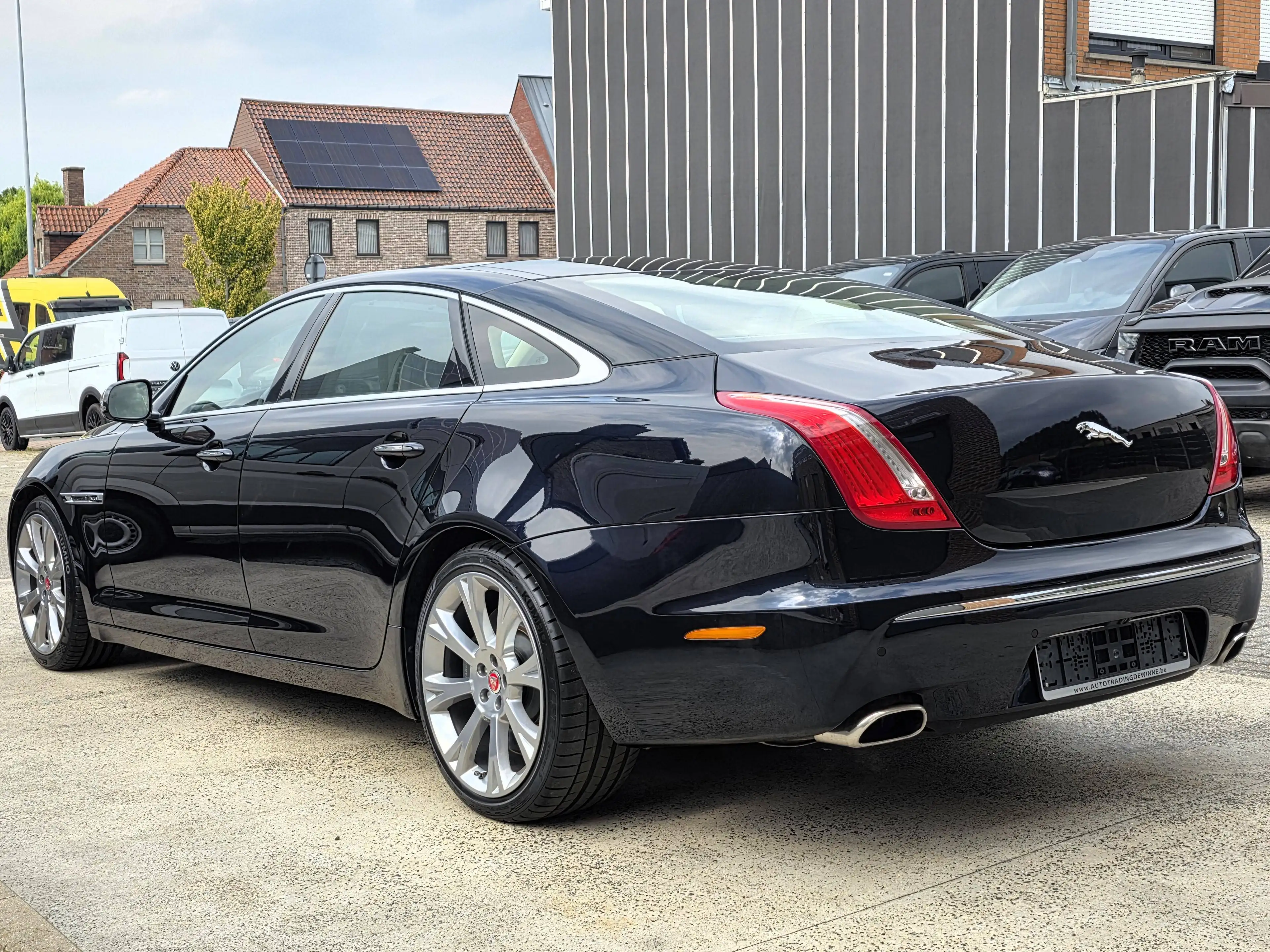 Jaguar XJ LWB 5.0 V8 Supercharged - 33.000 KM - FULL OPTION — photo 9