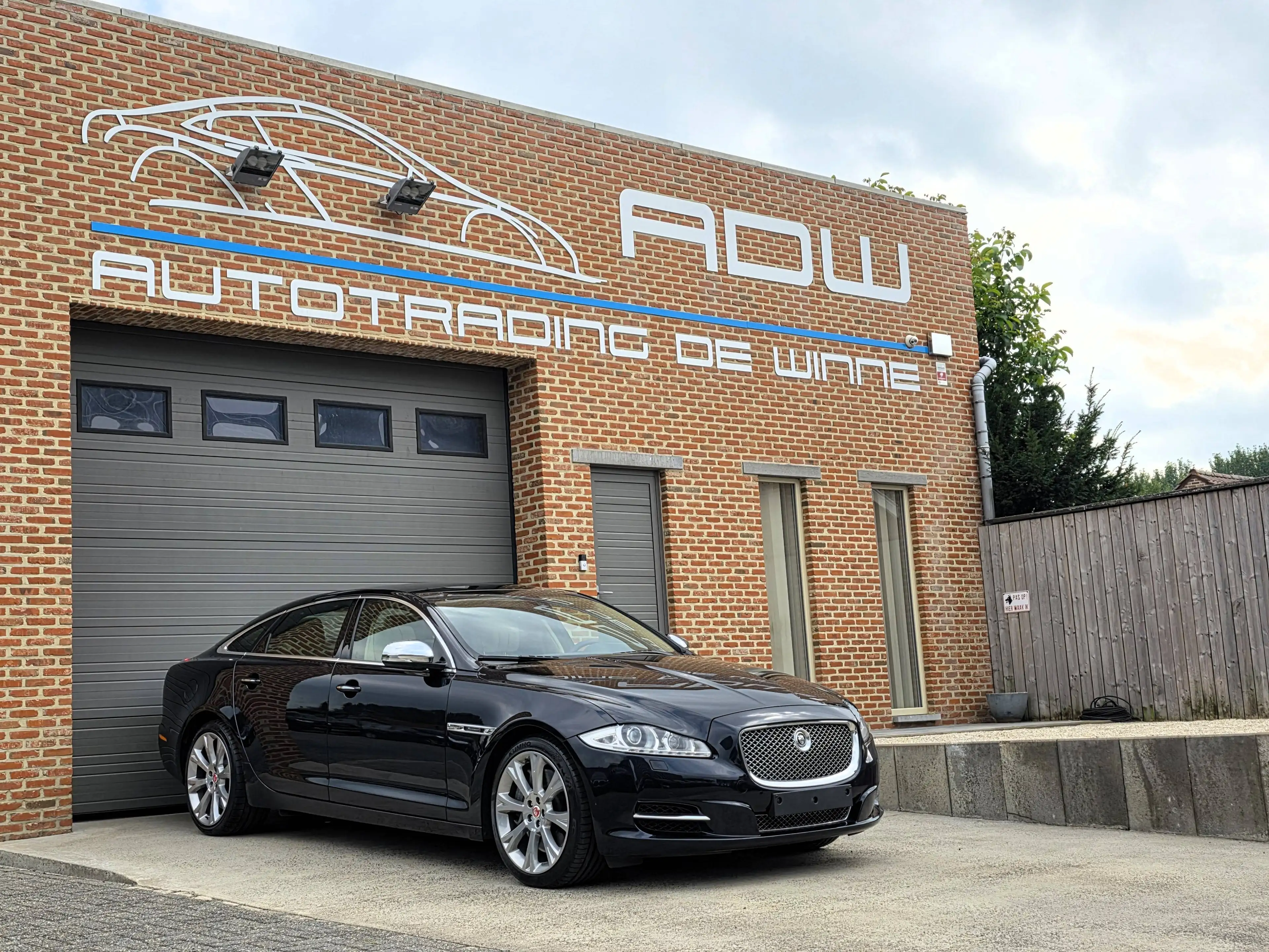 Jaguar XJ LWB 5.0 V8 Supercharged - 33.000 KM - FULL OPTION — photo 3