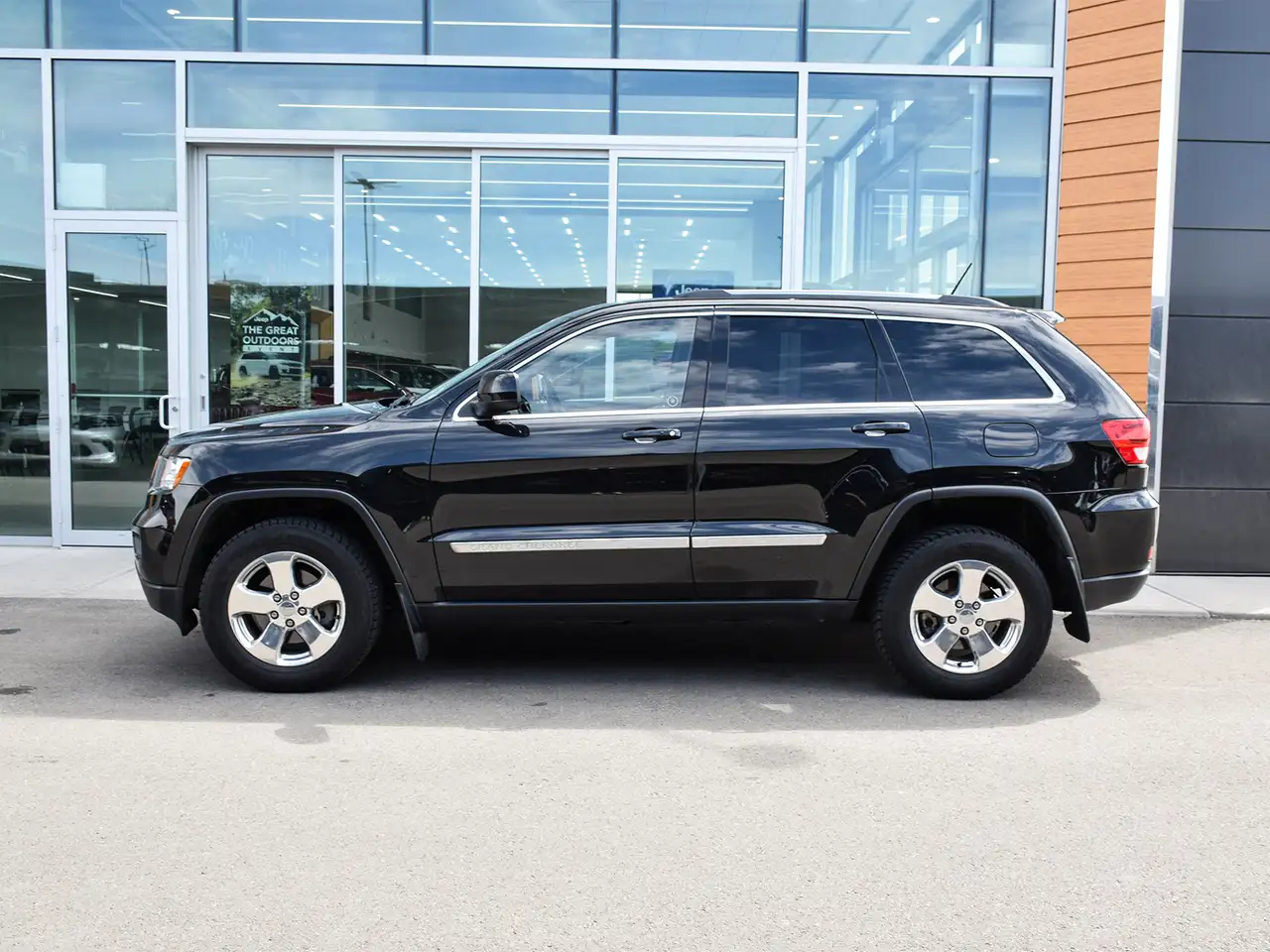 Jeep Grand Cherokee снимка Jeep Grand Cherokee