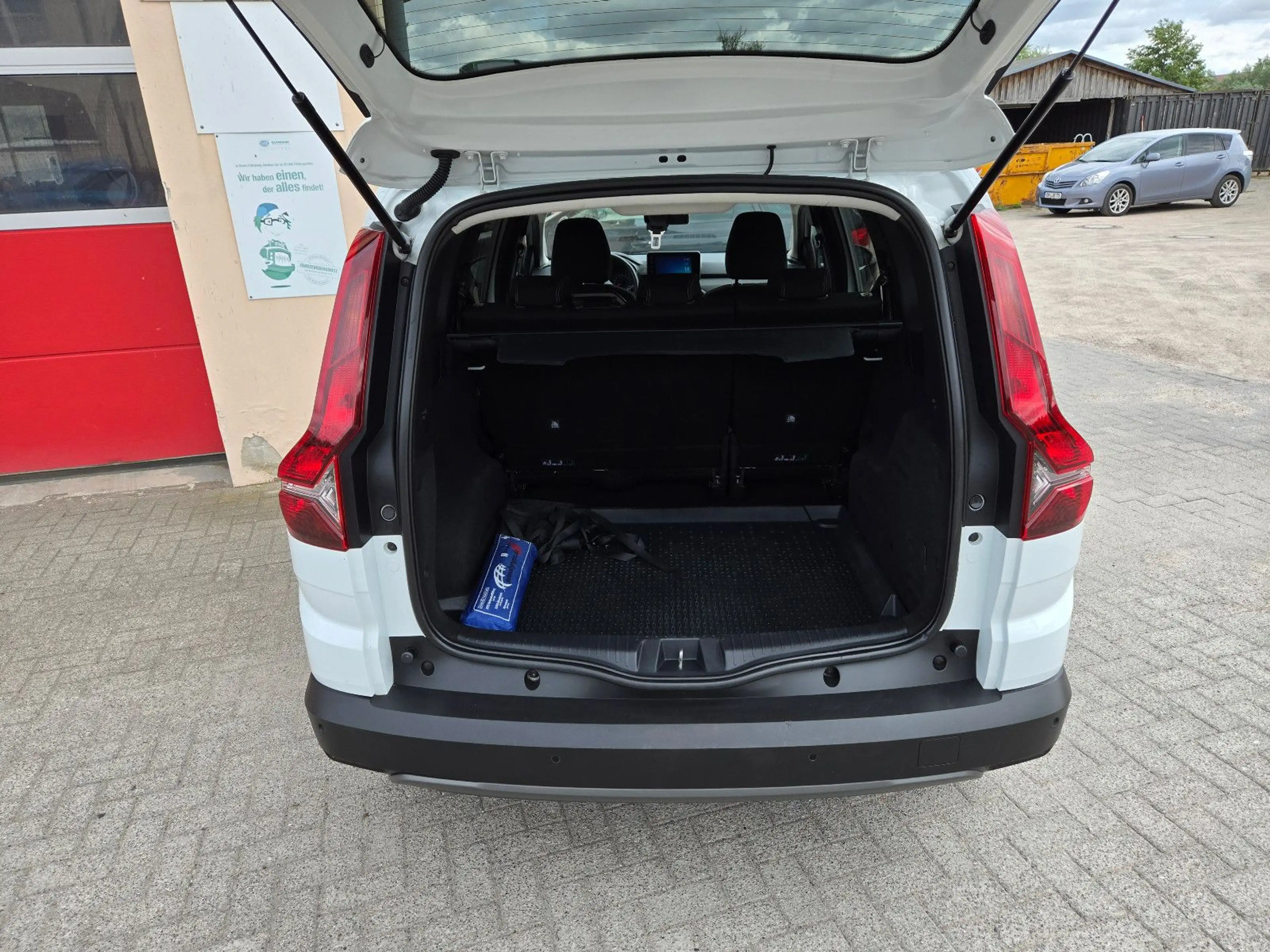 Dacia Jogger Extreme+**1.Hand**Scheckheft** — photo 11