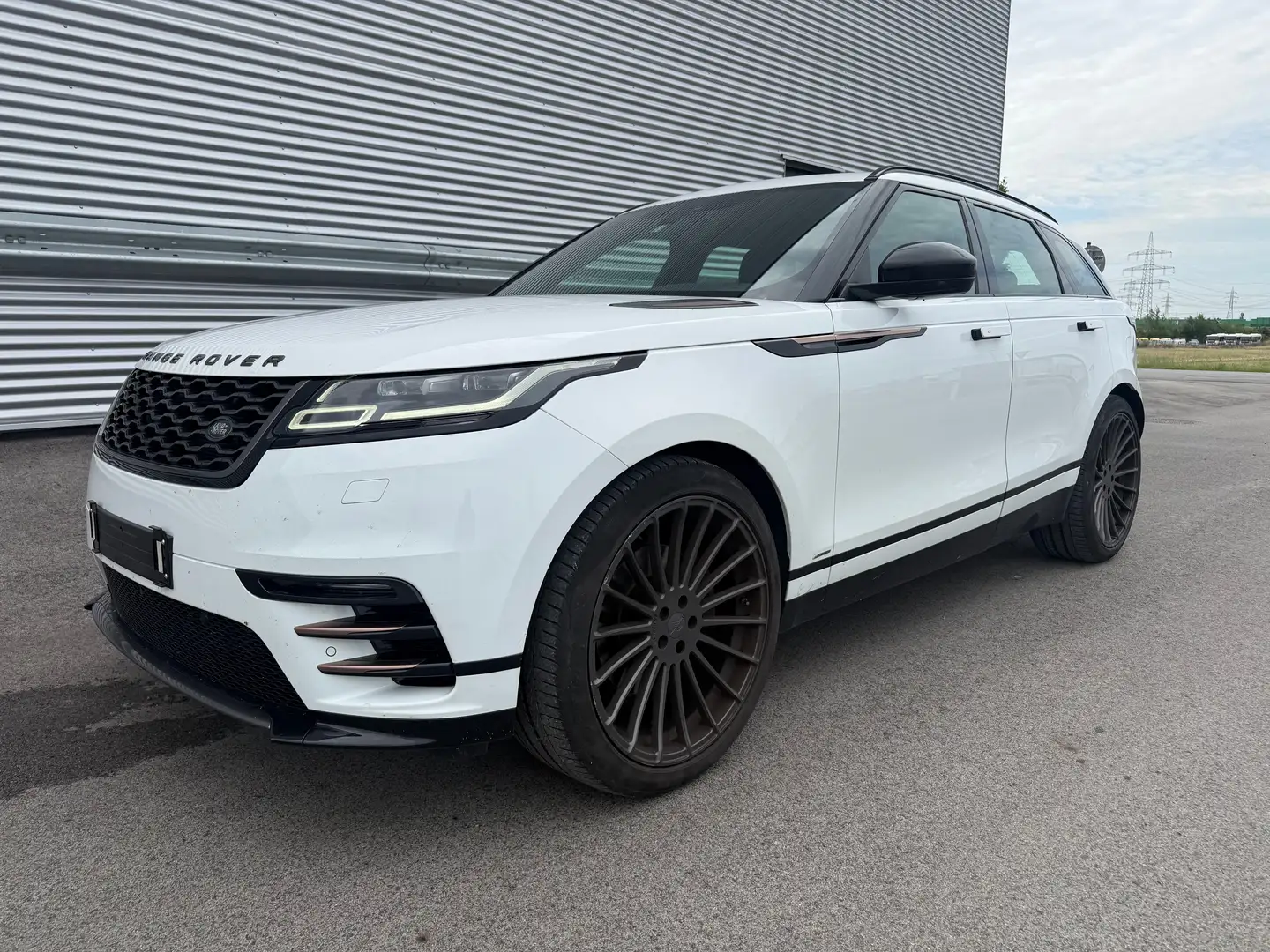 Land Rover Range Rover Velar R-Dynamic 2,0 Twinturbo Allrad Aut. ID:110 Weiß - 2