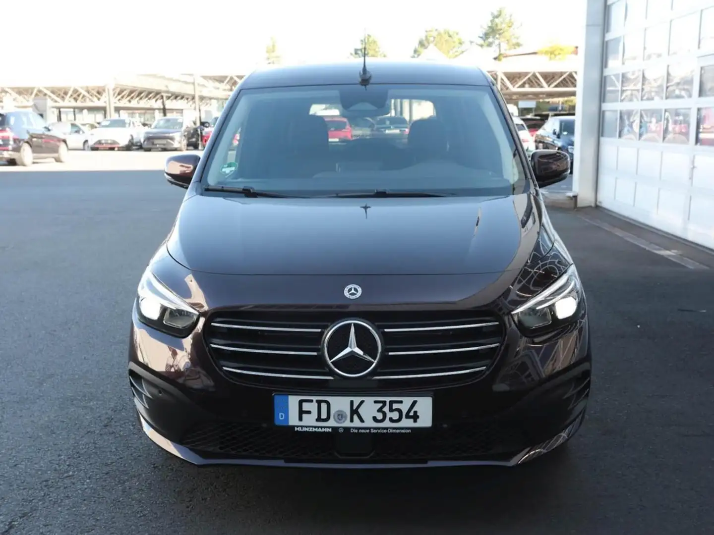 Mercedes-Benz T-Class T 180 d PROGRESSIVE Standard Progressive Kamera Rot - 2