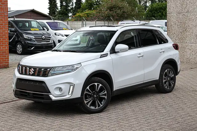 Suzuki Vitara PANO-DAK*AUTOMAAT*ACHTERRUITRIJCAMERA*NAVIGATIE*