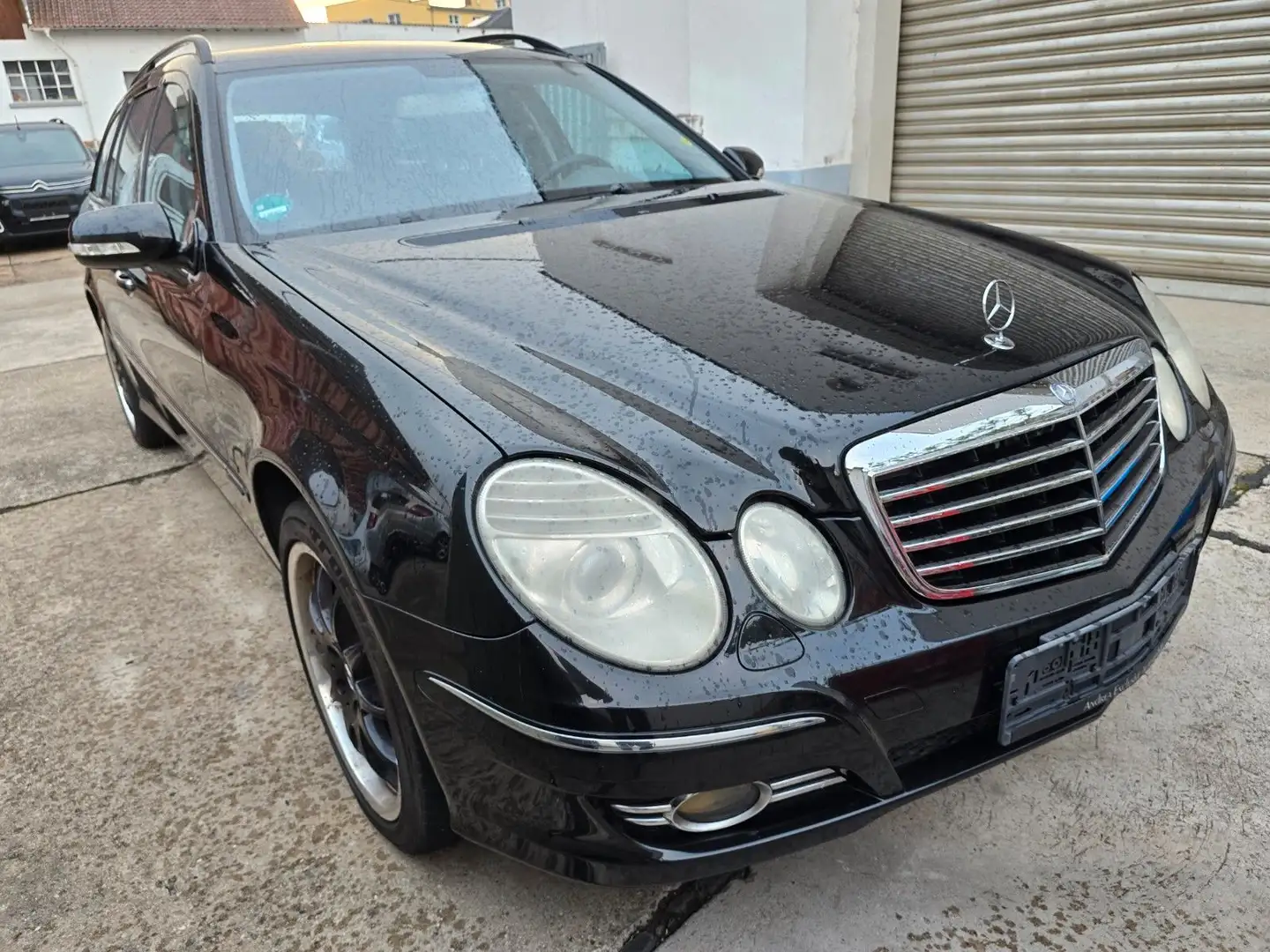 Mercedes-Benz E 320 E -Klasse T-Modell E 320 T CDI 4Matic TÜV Negru - 2