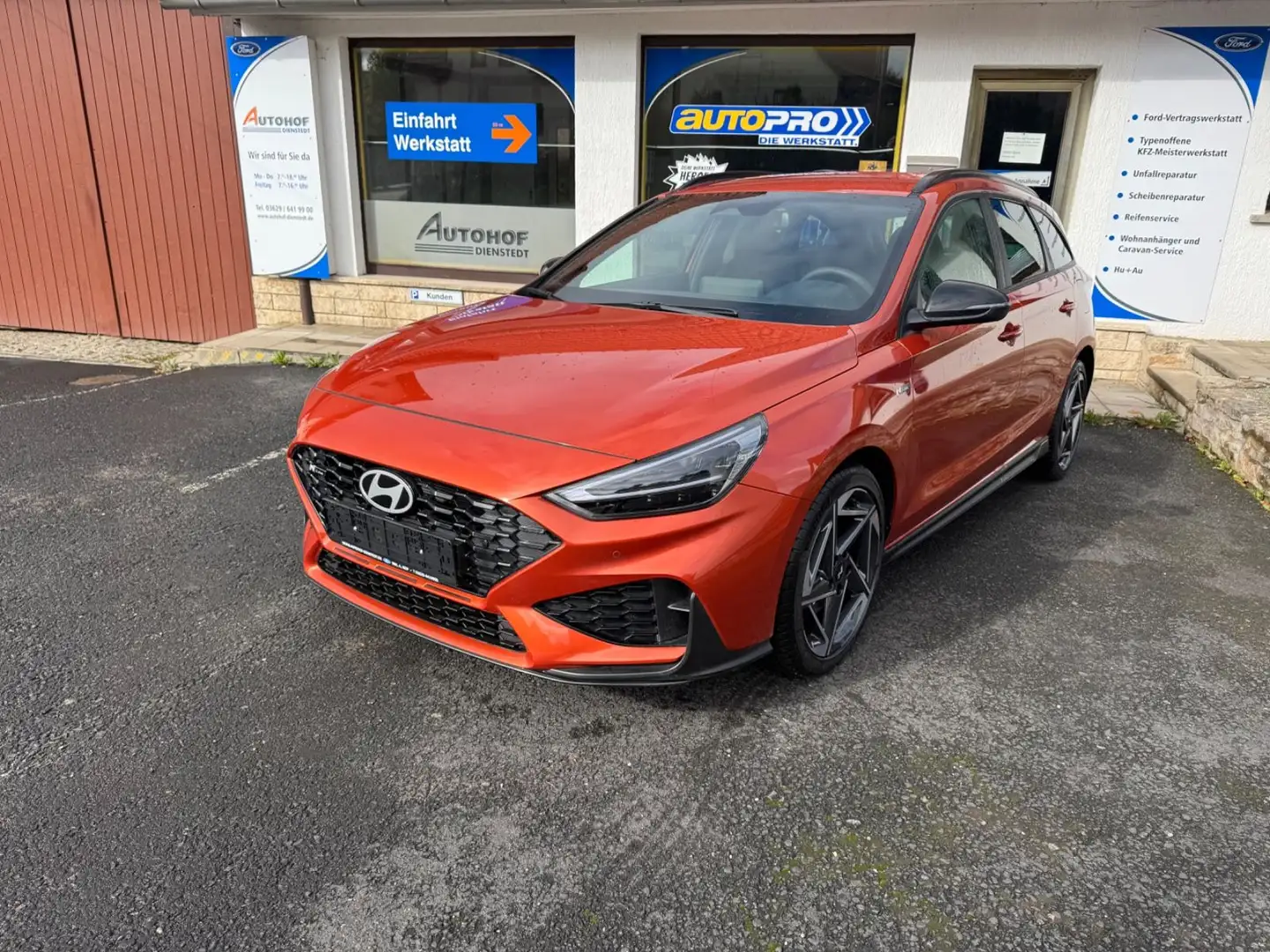 Hyundai i30 1.5 T-GDI Hybrid N Line Orange - 2