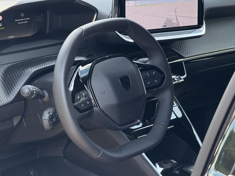 Peugeot e-2008 EV Allure Avantage 54 kWh Vision Plus Pakket / SOH — photo 8