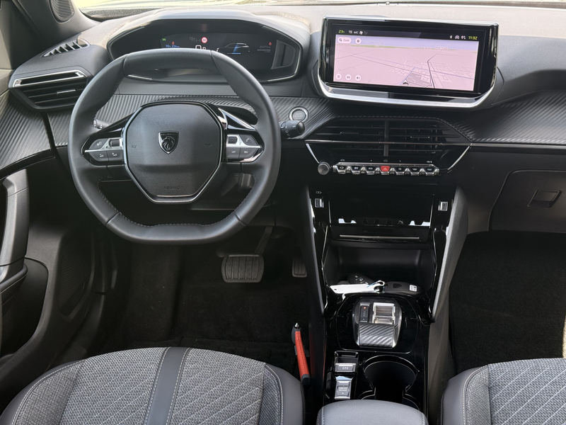 Peugeot e-2008 EV Allure Avantage 54 kWh Vision Plus Pakket / SOH — photo 20