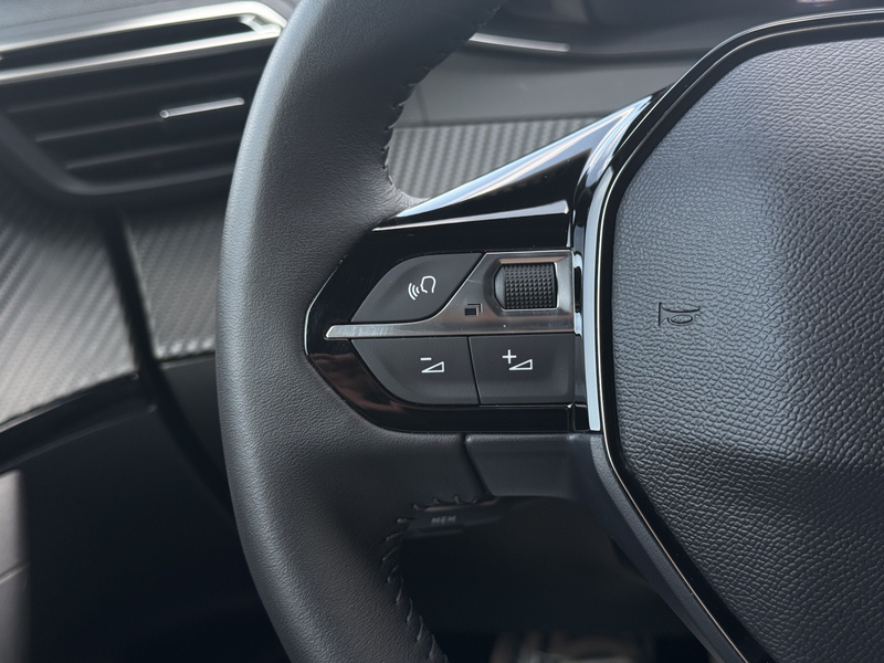 Peugeot e-2008 EV Allure Avantage 54 kWh Vision Plus Pakket / SOH — photo 24