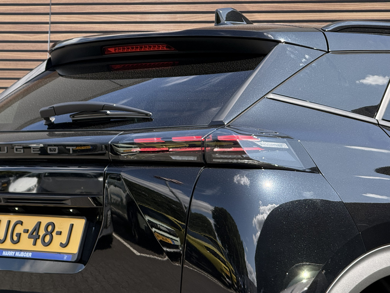 Peugeot e-2008 EV Allure Avantage 54 kWh Vision Plus Pakket / SOH — photo 17