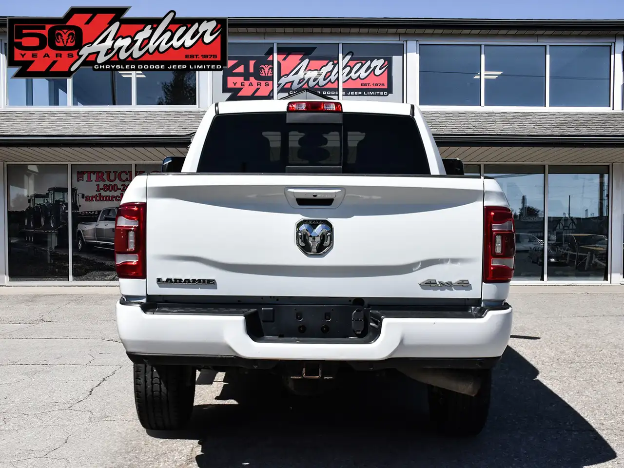 RAM 2500 снимка RAM 2500