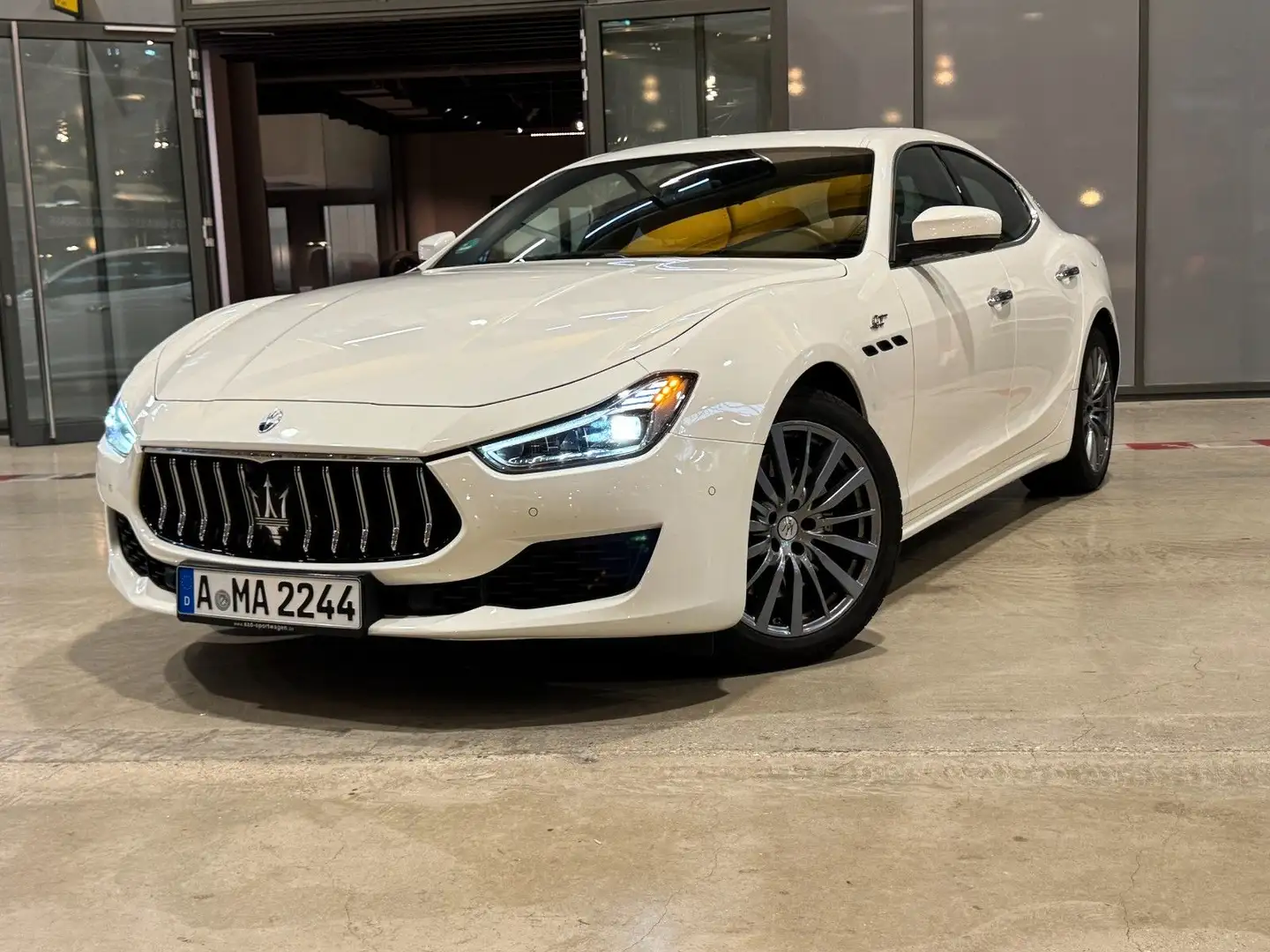 Maserati Ghibli GT/ Garantie *Maserati München* Blanc - 1