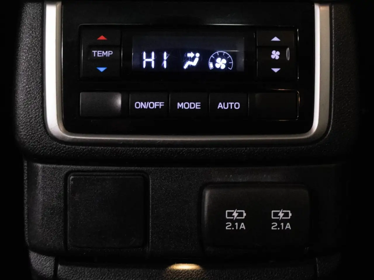 Subaru Ascent снимка Subaru Ascent