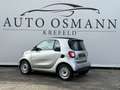 smart forTwo electric drive Coupe EQ SCHNELLLADEFUNK. Plateado - thumbnail 2