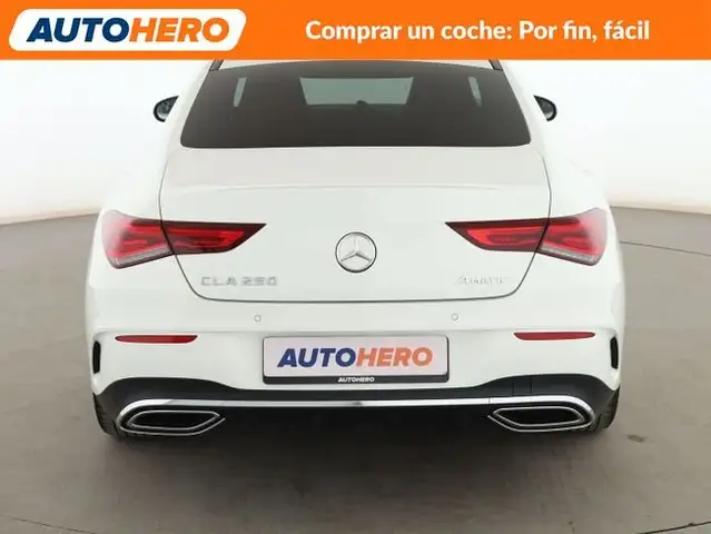 Mercedes-Benz C-Class view 5