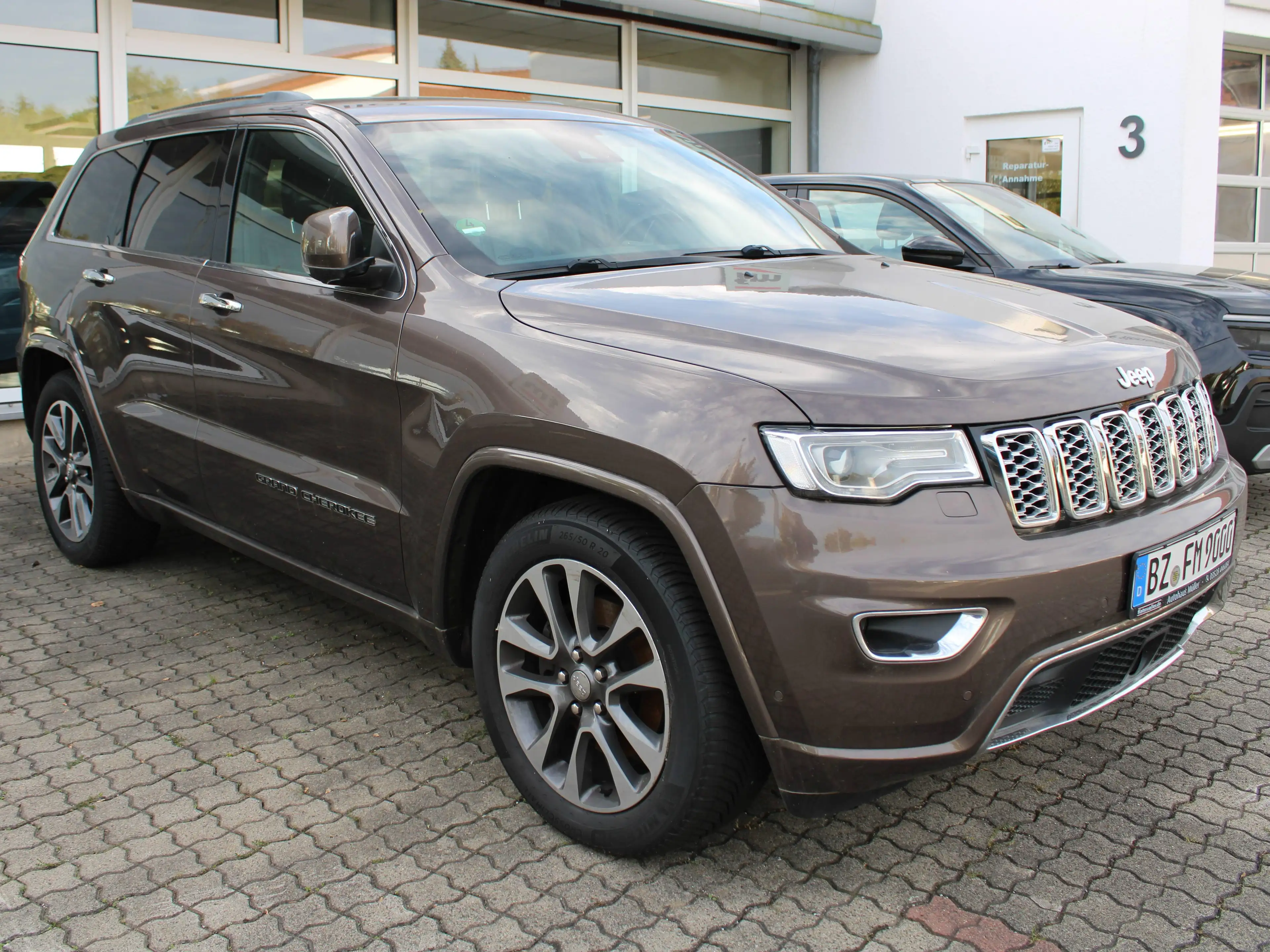 Jeep Grand Cherokee 3.0 CRD Overland * * * MOTORSCHADEN ! * * * — photo 4