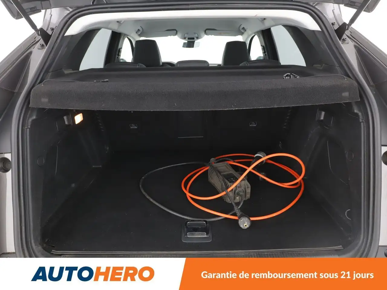 Peugeot 3008 3008 Plug-In Hybrid — photo 17