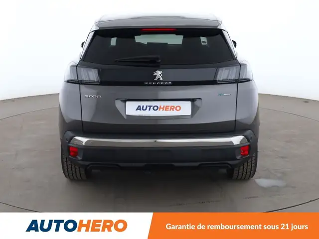 Peugeot 3008 view 5
