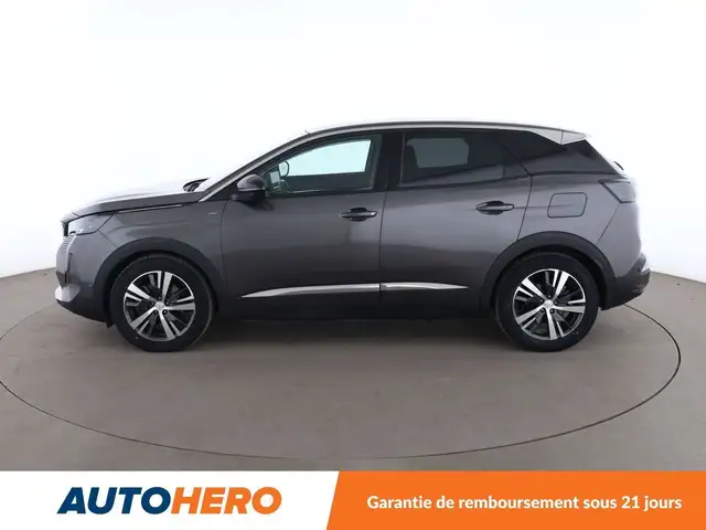 Peugeot 3008 view 3