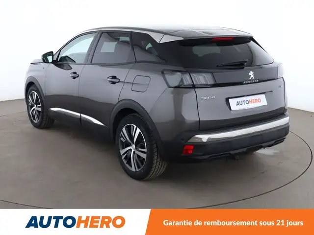Peugeot 3008 view 4