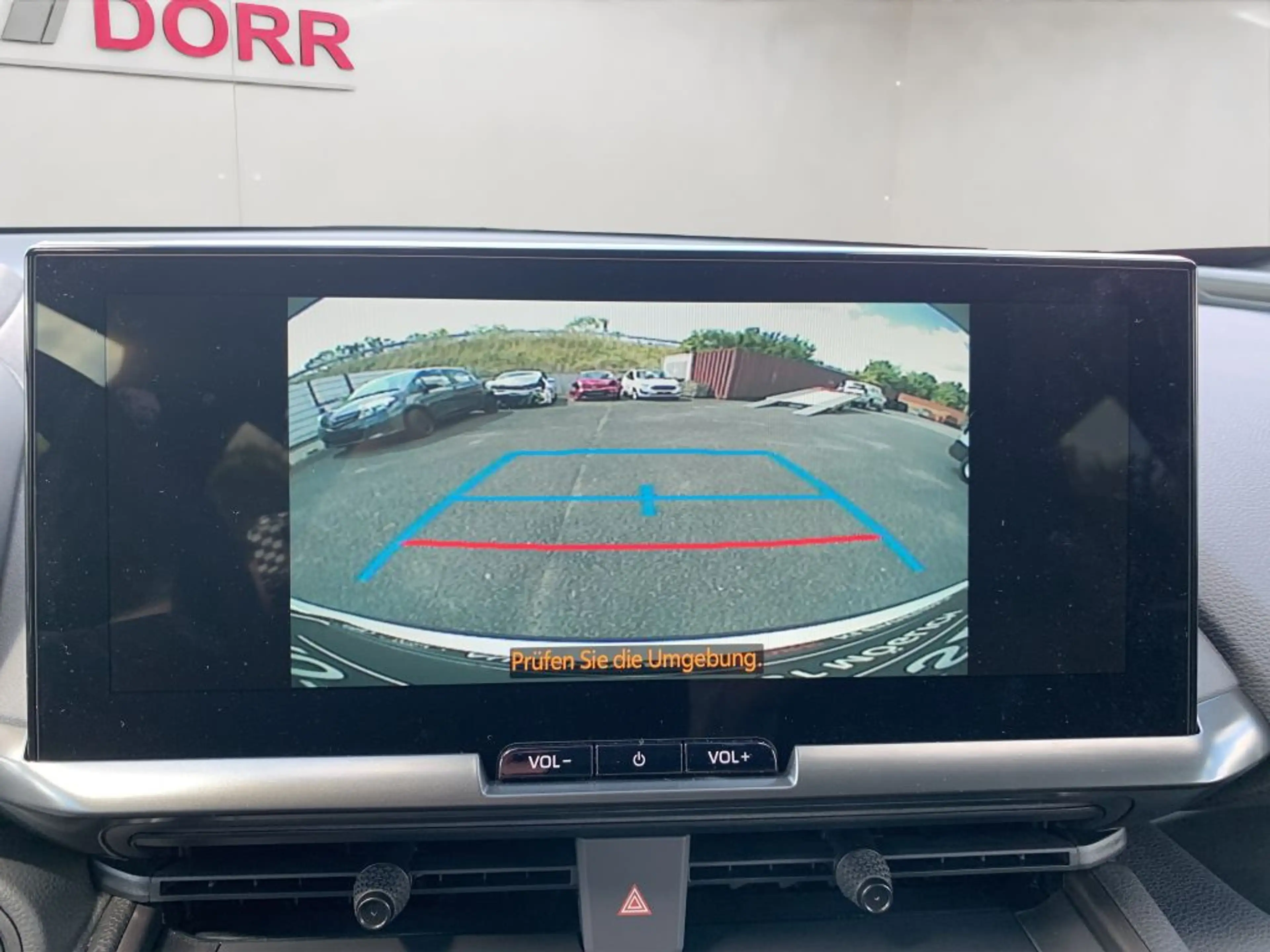 Toyota C-HR 1.8 Hybrid Teamplayer* — photo 8