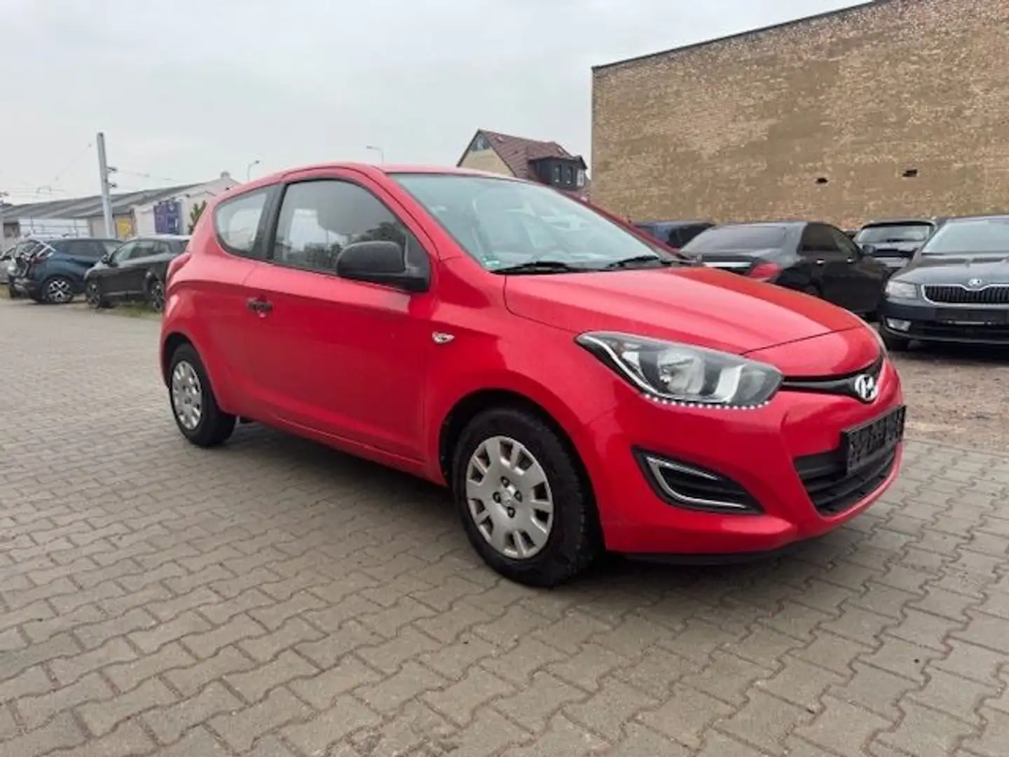 Hyundai i20 5 Star Edition*TÜV 10/2026*1.Hand Rot - 1