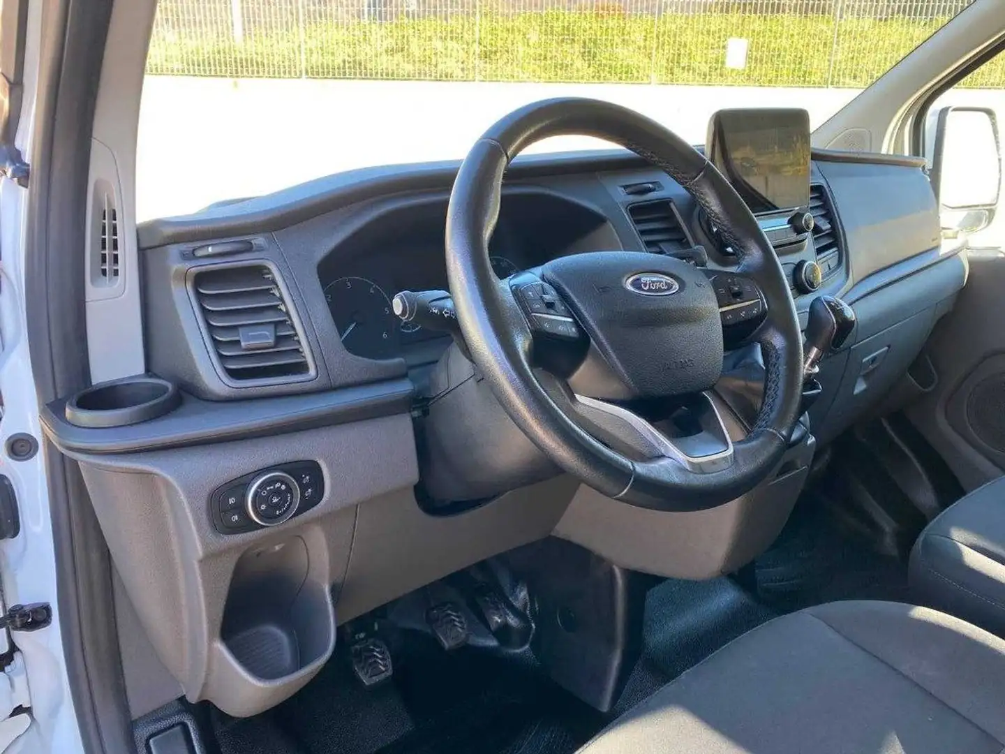 Ford Tourneo Custom 300 2.0 EcoBlue 130CV PL Trend Bianco - 2